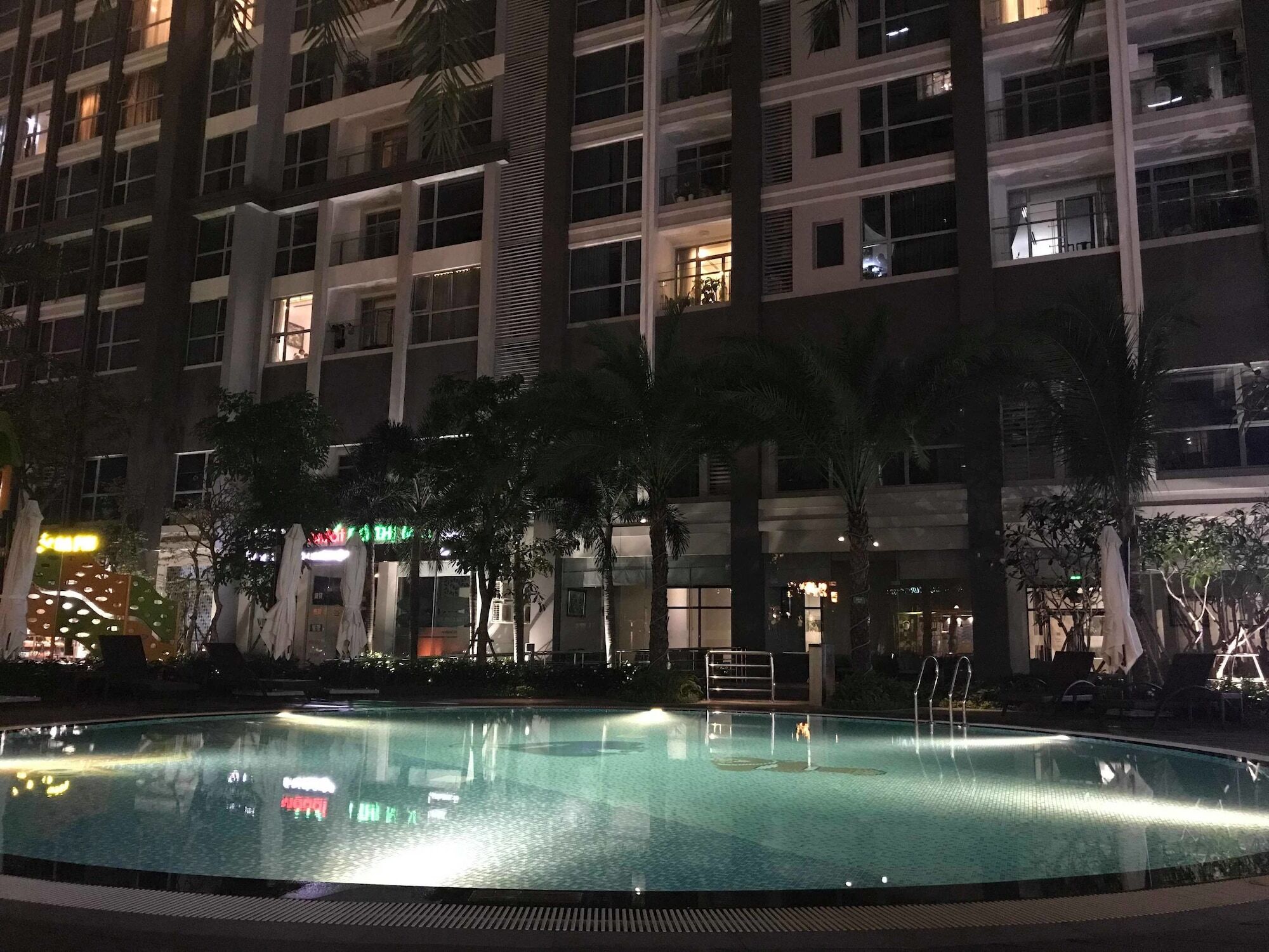Vinhomes Park - Luxury *